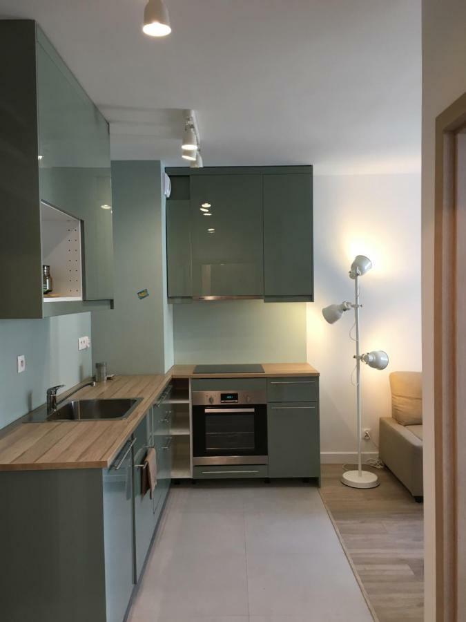Shoq Studio Nice Apartment With Private Parking Cracóvia Exterior foto