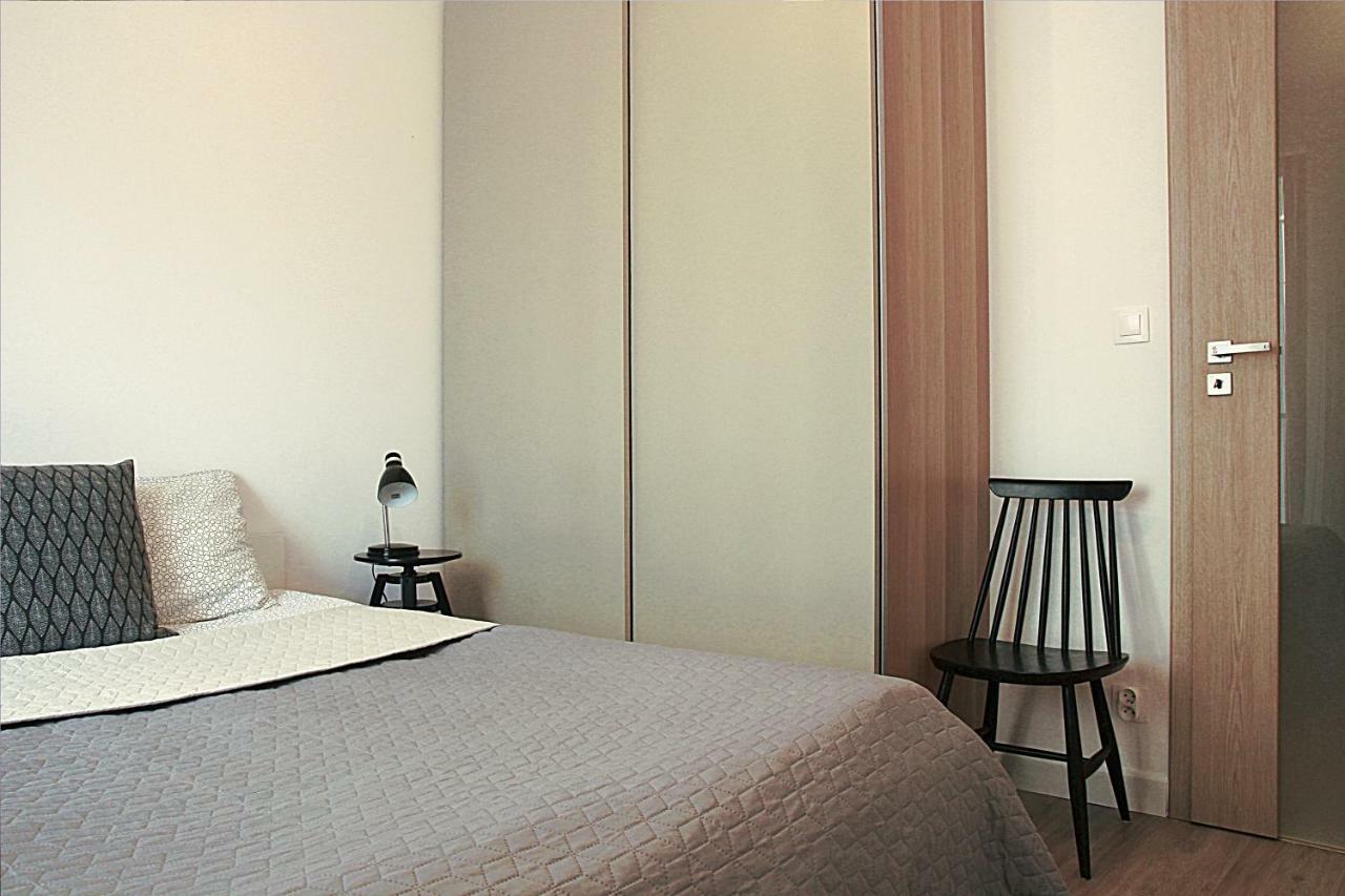Shoq Studio Nice Apartment With Private Parking Cracóvia Exterior foto
