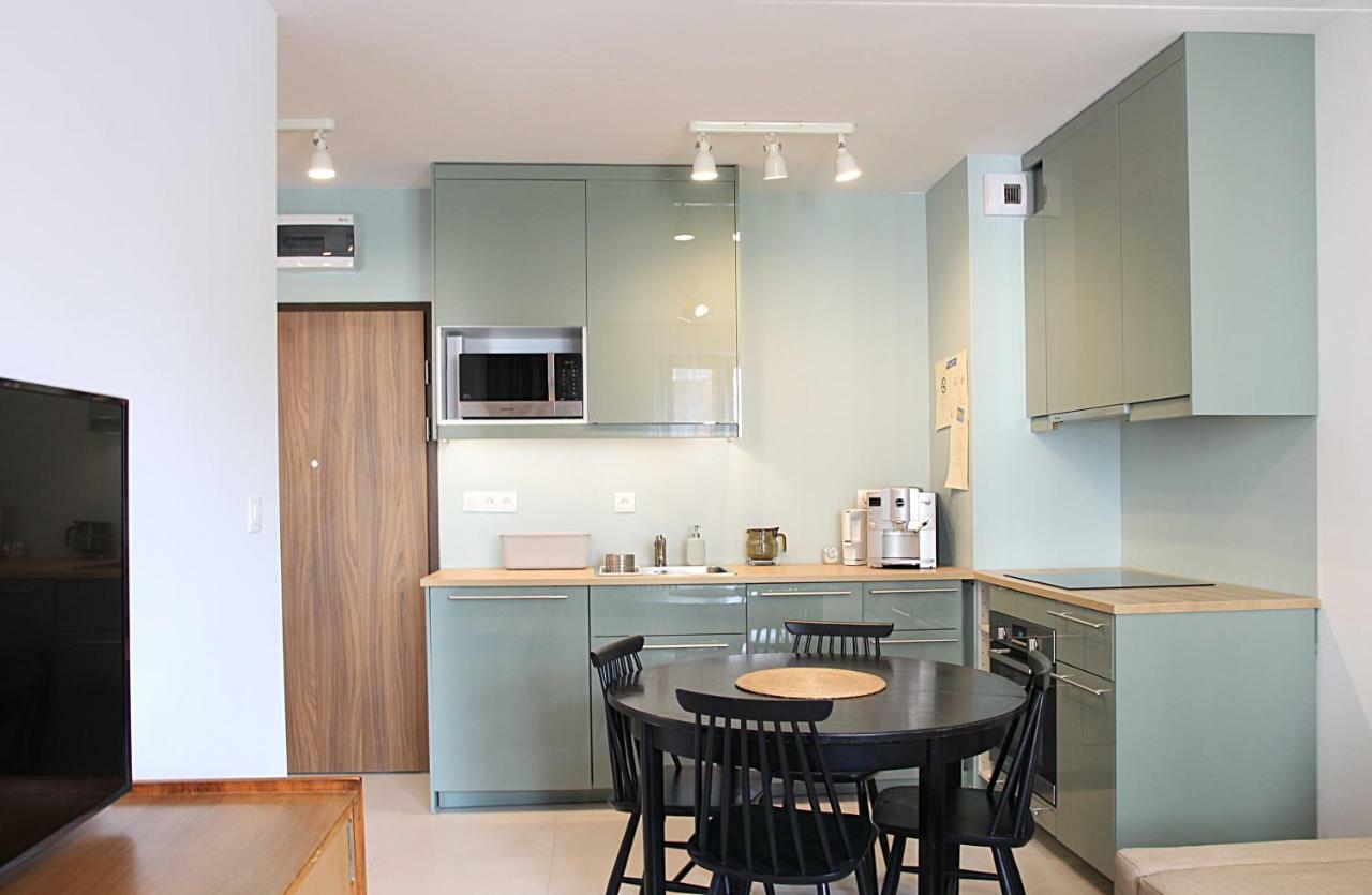 Shoq Studio Nice Apartment With Private Parking Cracóvia Exterior foto
