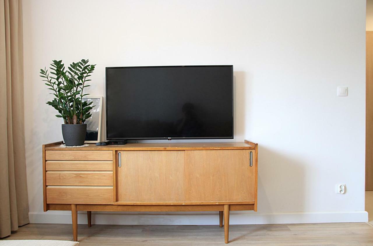 Shoq Studio Nice Apartment With Private Parking Cracóvia Exterior foto